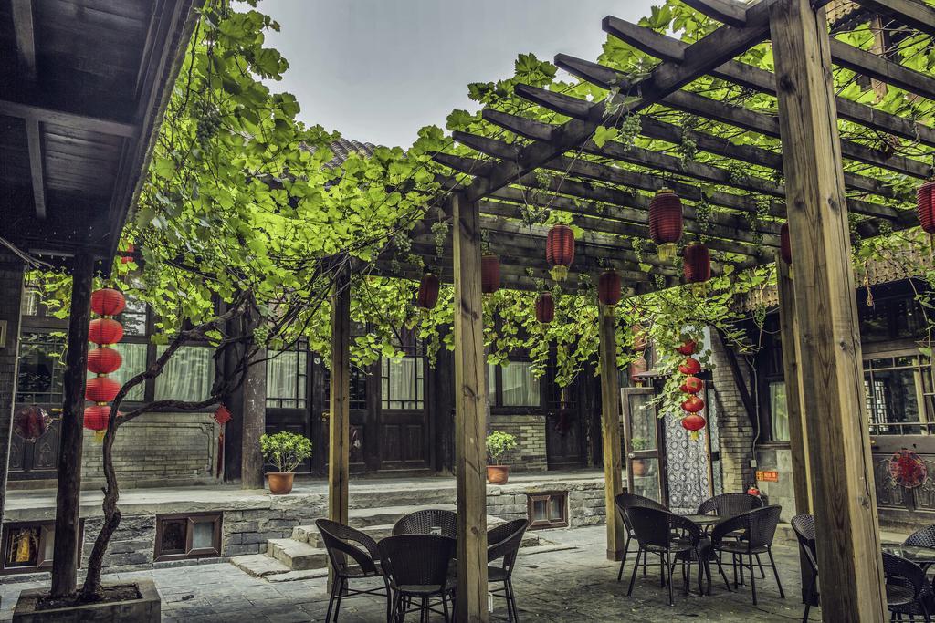Hill Lily Courtyard Hotel Beijing Exterior photo